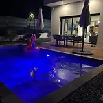 Magnifique Maison Avec Picine Le Pouget