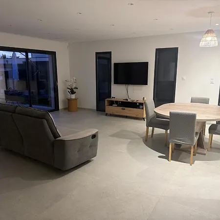 Magnifique Maison Avec Picine 别墅 *